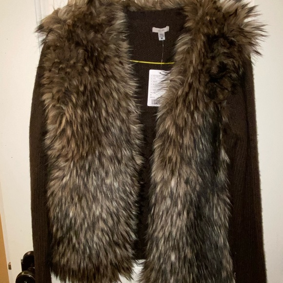 Jacket - Picture 2 of 9